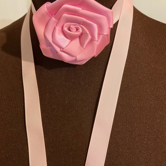 Hand Crafted Floral Choker Necklace Pink Ribbon Ties Flower Choker Wrap - Picture 3 of 11